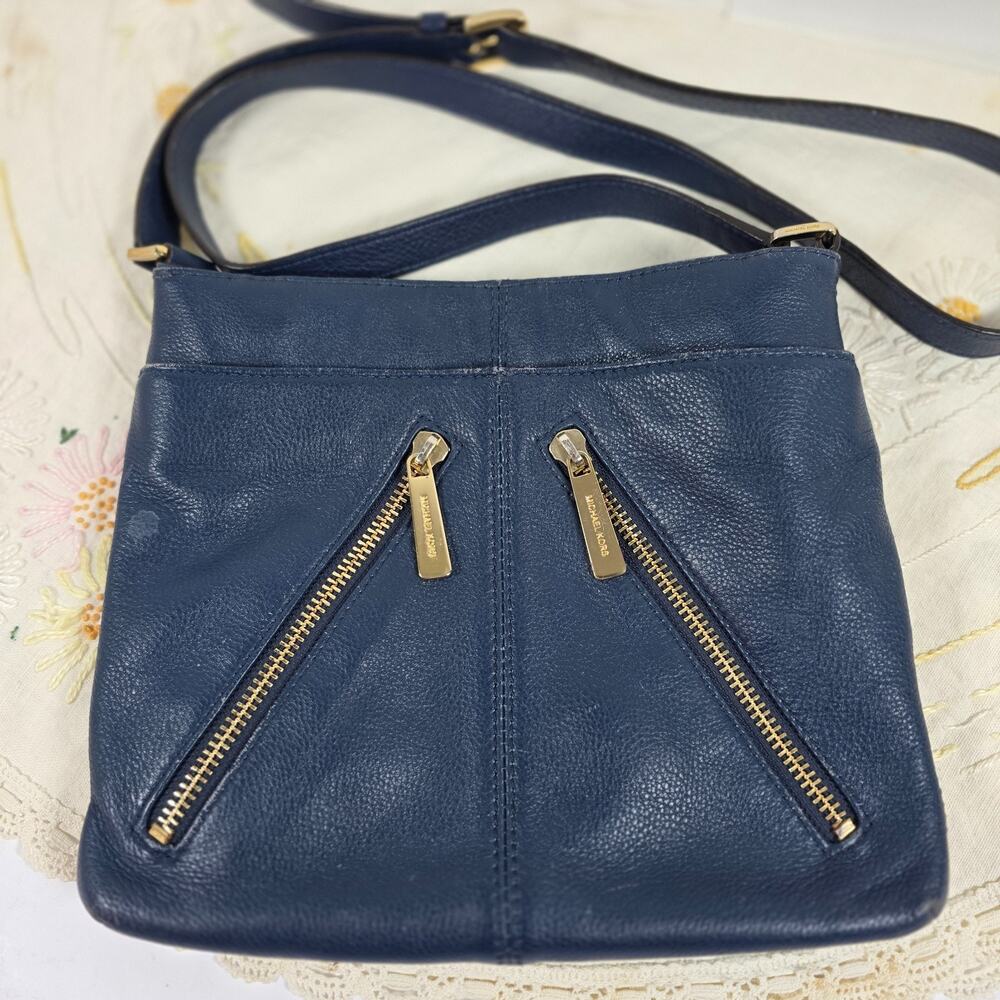 Michael Kors MK Leather Crossbody Bag Blue Pebbled Gold Zippers Purse